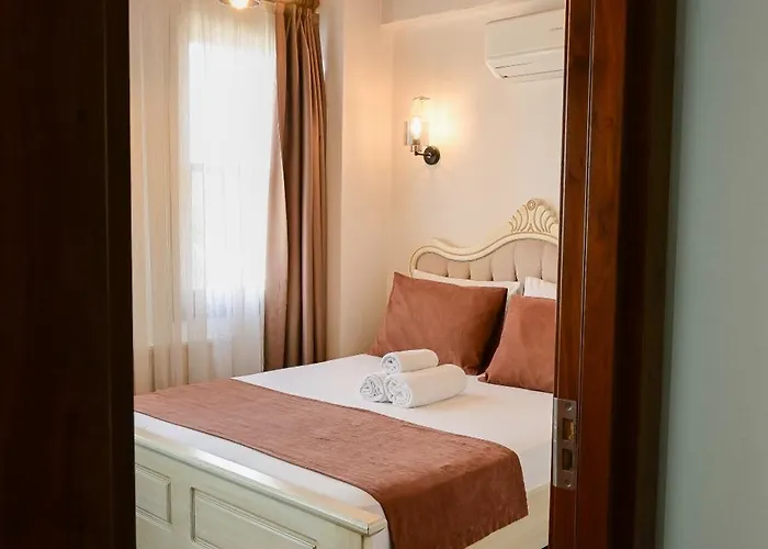 Отель Galata Dream 3*